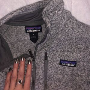 Men’s Patagonia fleece jacket size XL